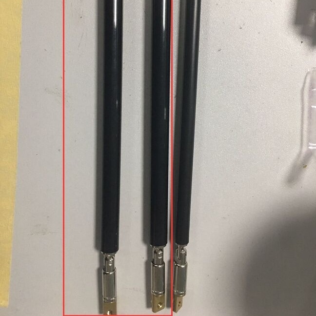 Antena cu cap universal și carcasă din metal-plastic; impedanță 50 Ω; câștig 5; interval de frecvență 890 MHz – 4G/5G; SWR ≤ 5; tensiune de operare 5V