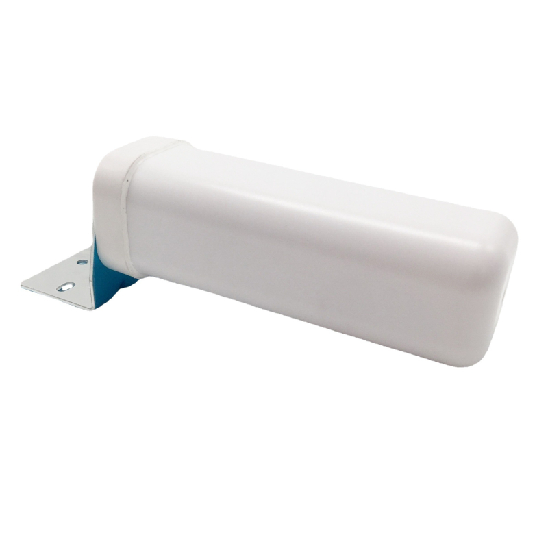4G vanjska omnidirekcionalna FRP antena – cilindričnog oblika, dobitak 3/5 dBi, raspon frekvencija 800–960/1710–2700 MHz, impedancija 50 Ω, SWR ≤ 1.5, težina 370 g