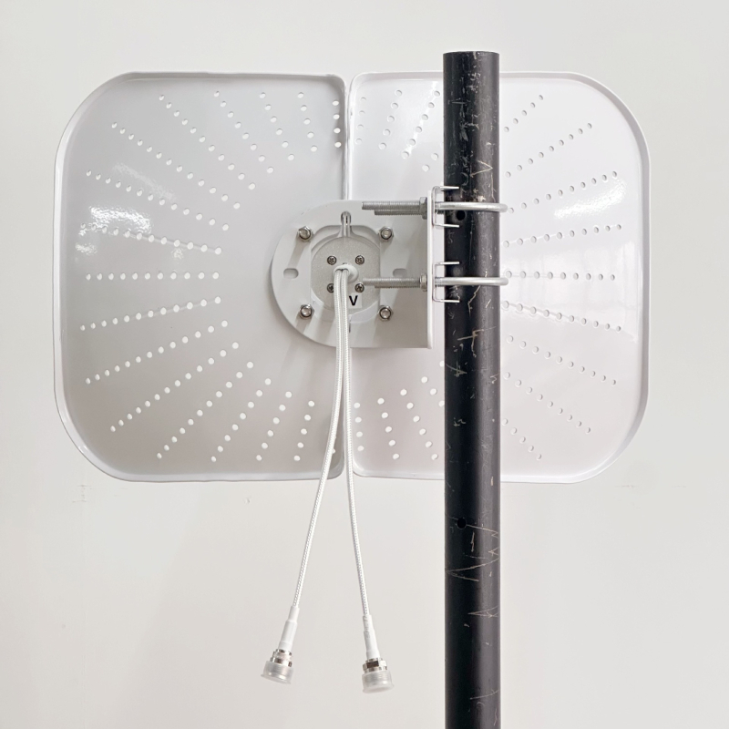 WiFi antena za pojačanje signala, 4G/5G, 1710–4200 MHz, 19 dBi, podijeljena parabolna antena