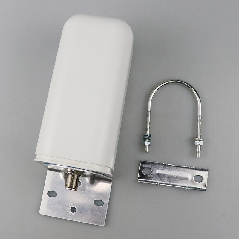 Vanjska omnidirekcijska barrel antena za usmjerivače, vodootporna, visok dobitak; raspon frekvencija 698–6000 MHz, 12 dBi, impedancija 50 Ω, SWR ≤ 1.5, SMA priključak.