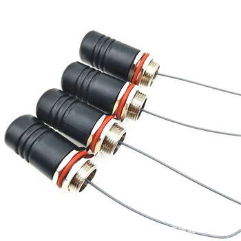 IP67 vodootporna antena za 2.4–2.5 GHz, 5 dBi, 50 Ω, RG174 SMA priključak