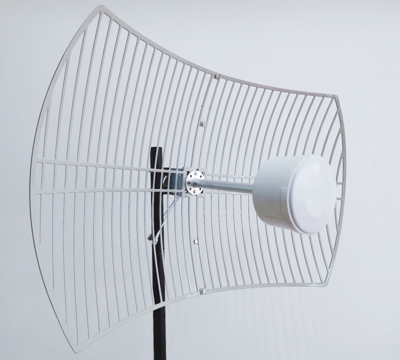 Ενισχυτής σήματος κινητής με διπολική παραβολική κεραία, εύρος 698–960 / 1710–3800 MHz, κέρδος 15/24 dB, 50 Ω, VSWR ≤ 1.5/2.0, 220 V, TA-QGD7038V8-15/24