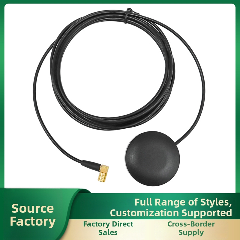 Automobilová FM anténa s vysokým ziskom, model xhy-w120, 5 dB, rozsah 170–240 MHz, impedancia 50 Ω, SWR ≤ 2, prevádzkové napätie 5 V