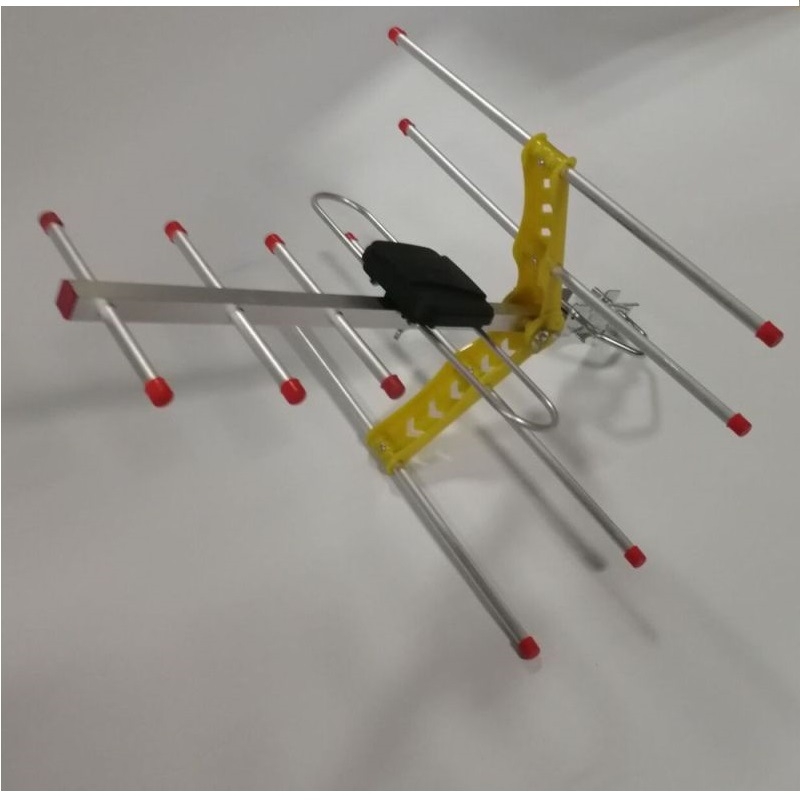 Vonkajšia smerová Yagi anténa pre príjem pozemných televíznych signálov, bez káblu