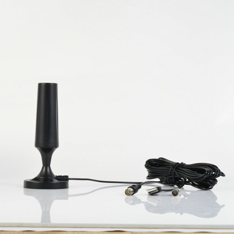 Unutarnja HDTV antena s usisnom čašom