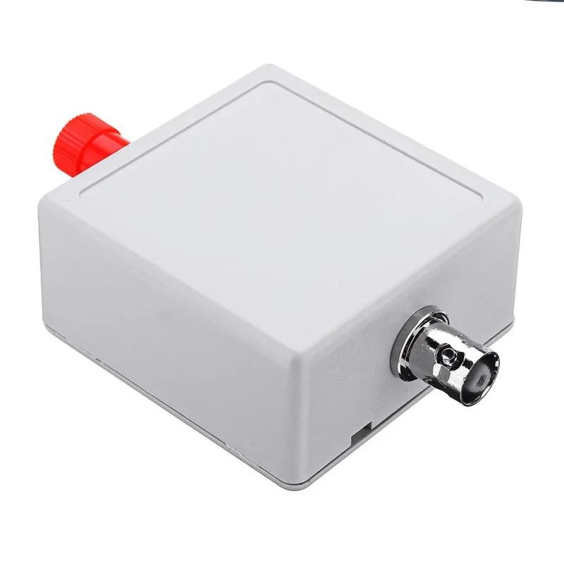 Φορητή κεραία βραχέων κυμάτων με μακρύ καλώδιο (Κέρδος 10 dB; Εύρος συχνοτήτων 100 kHz–50 MHz; Αντίσταση εξόδου 50 Ω; Μέγιστη ισχύς 5 W; Λειτουργική τάση 5 V)