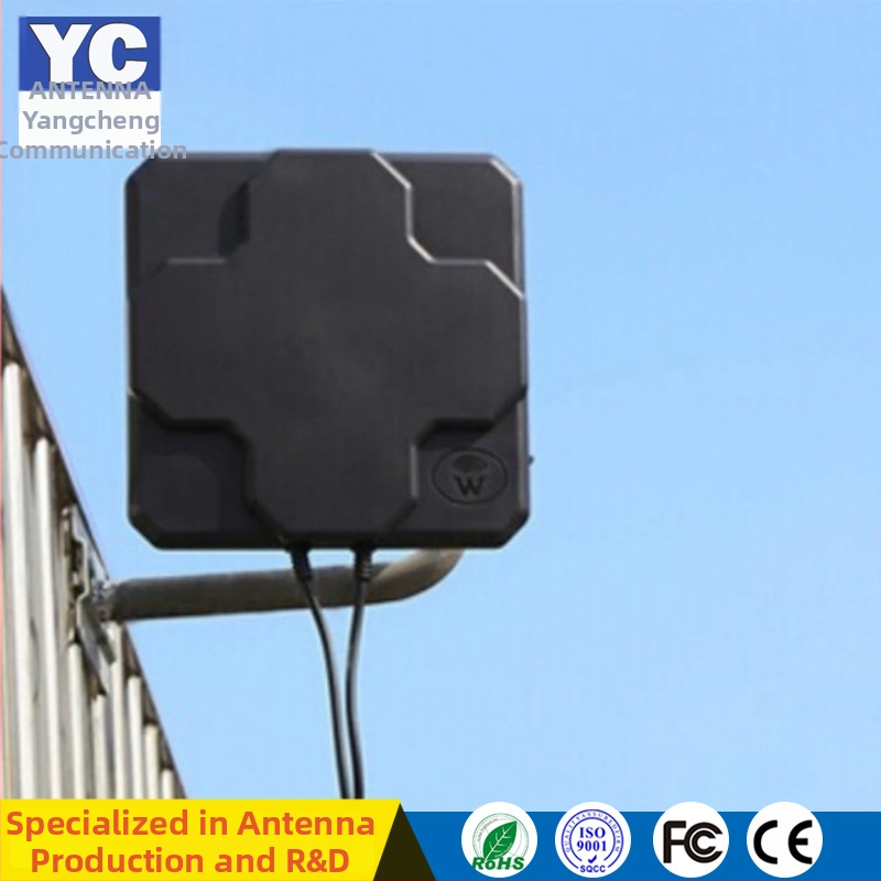 Vonkajšia 4G LTE plochá panelová anténa s vysokým ziskom 18 dB, smerová základňová stanica pre bezdrôtový prenos na dlhé vzdialenosti