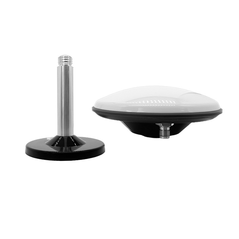 GNSS RTK anténa s diskovou hlavou v tvare huby, plný frekvenčný rozsah, chyba fázového centra ±2 mm, pravotočivá kruhová polarizácia, výstupný konektor TNC-K alebo SMA (voliteľné)