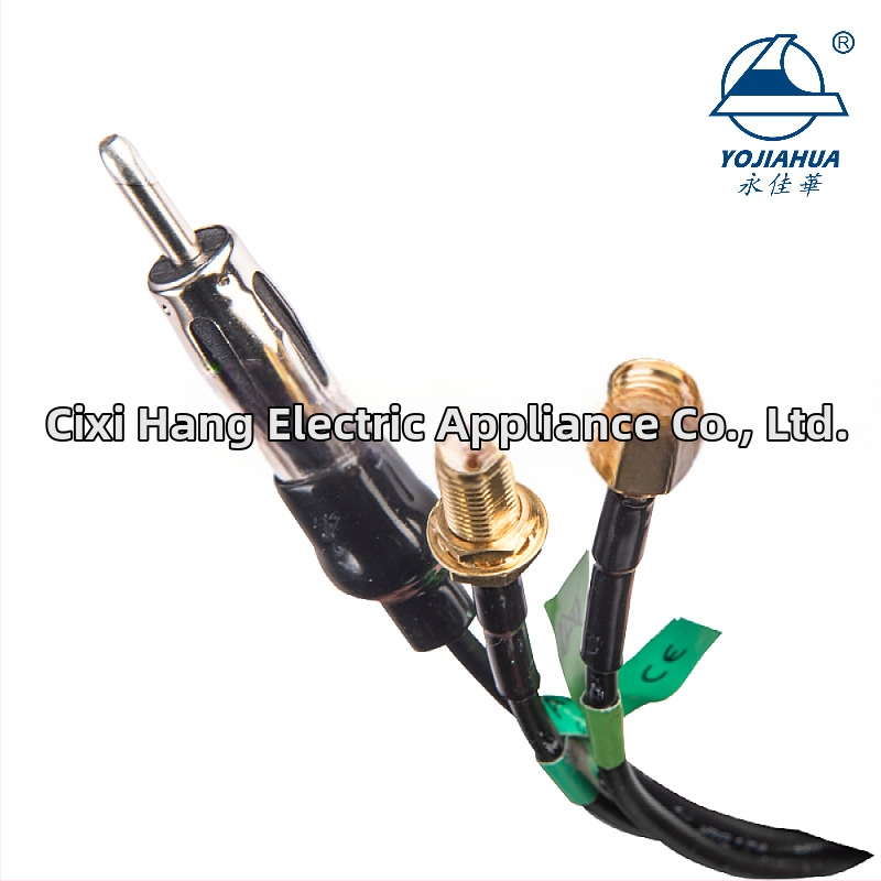 GPS/DAB/AM-FM trīs vienā Shark Fin auto antena – 12V, 0,6A, vītņots uzstādījums, saderīga ar BMW, Volkswagen, Audi