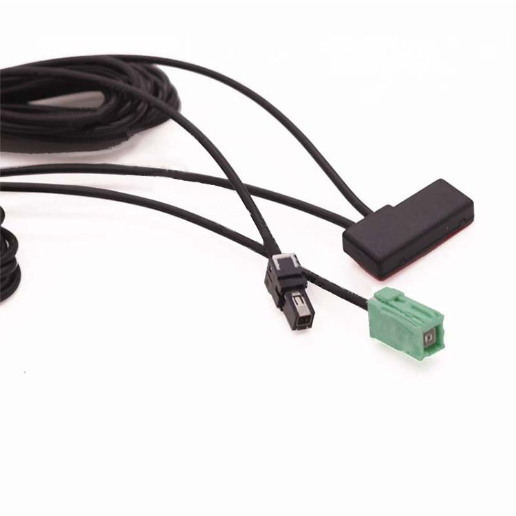 Wannuoxin CW-ISDB+GPS ārējā TV antena ISDB 15, GPS 22 ieguve; frekvenču diapazons 470–860MHz un 1575.42MHz; pretestība 75Ω; SWR ≤ 1.8