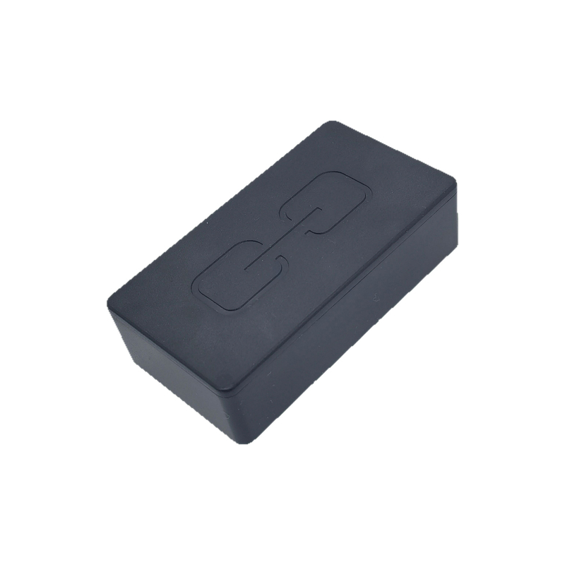 Tracker GPS pentru vehicule cu poziționare Beidou, precizie GPS 5–15 m, alarme mobile și geofence, hărți Gaode/Baidu, montaj magnetic