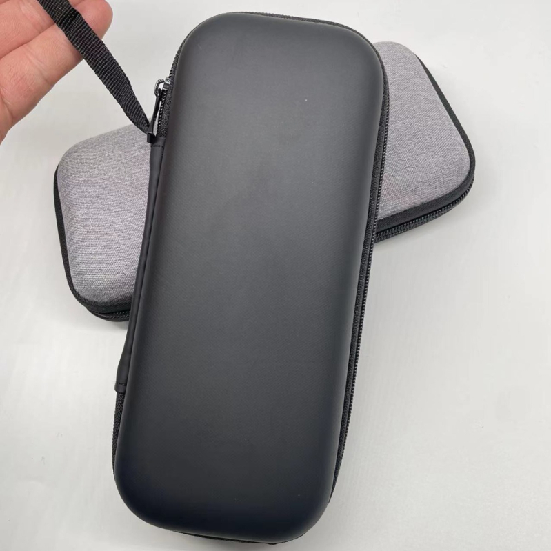 EVA laikymo dėklas elektroninių priedų – ausinės, akiniai ir mikrofonas; medžiaga: kompozicinė medžiaga; procesas: terminis perdavimas; panaudojimas: skaitmeninės kameros pakuotė; ženklas: Yixing