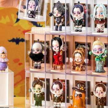 PP-plasztik figurakiállító doboz fedéllel – porvédett, testreszabható, logónyomás lehetséges