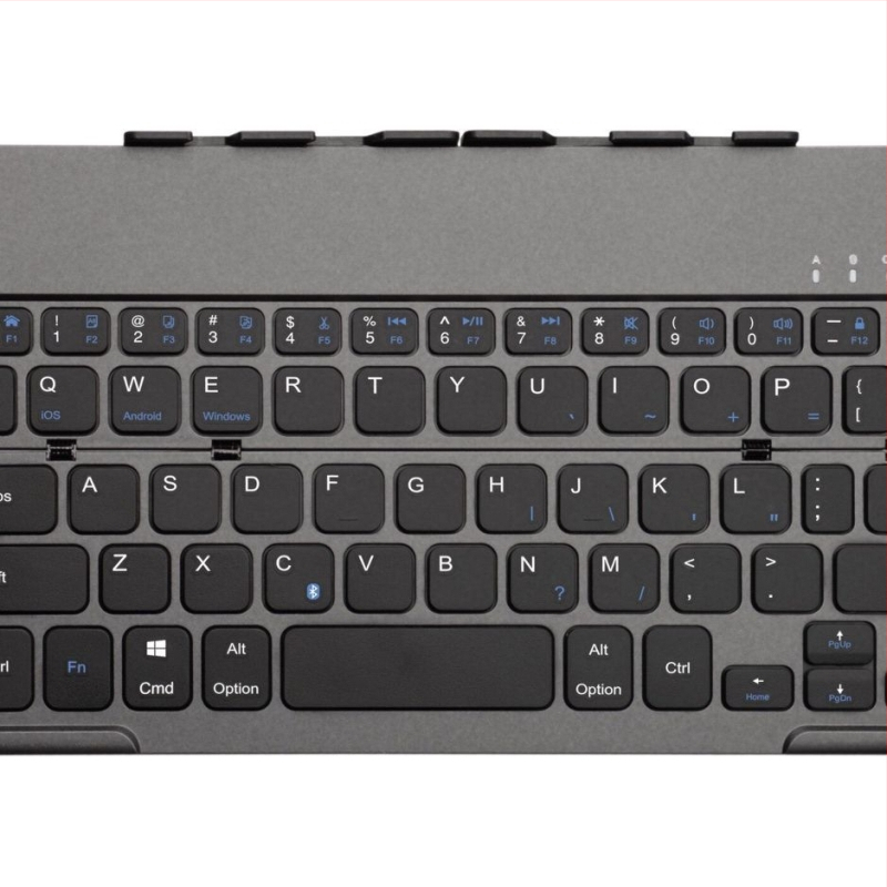 Extrémne tenká sklápateľná Bluetooth numerická klávesnica s ergonomickou podporou; Bluetooth rozhranie; dĺžka línie 0,8 m; hmotnosť 0,2
