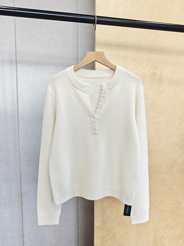 Vienos spalvos kašmyro džemperis su dalinai atviru apvaliu kaklu, ilgomis rankovėmis, moterims, ruduo 2025