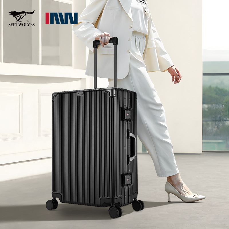 Seven Wolves PC χειραποσκευή με TSA κλείδωμα, μεγάλη χωρητικότητα, περιστρεφόμενοι τροχοί, βάρος 3.35 kg