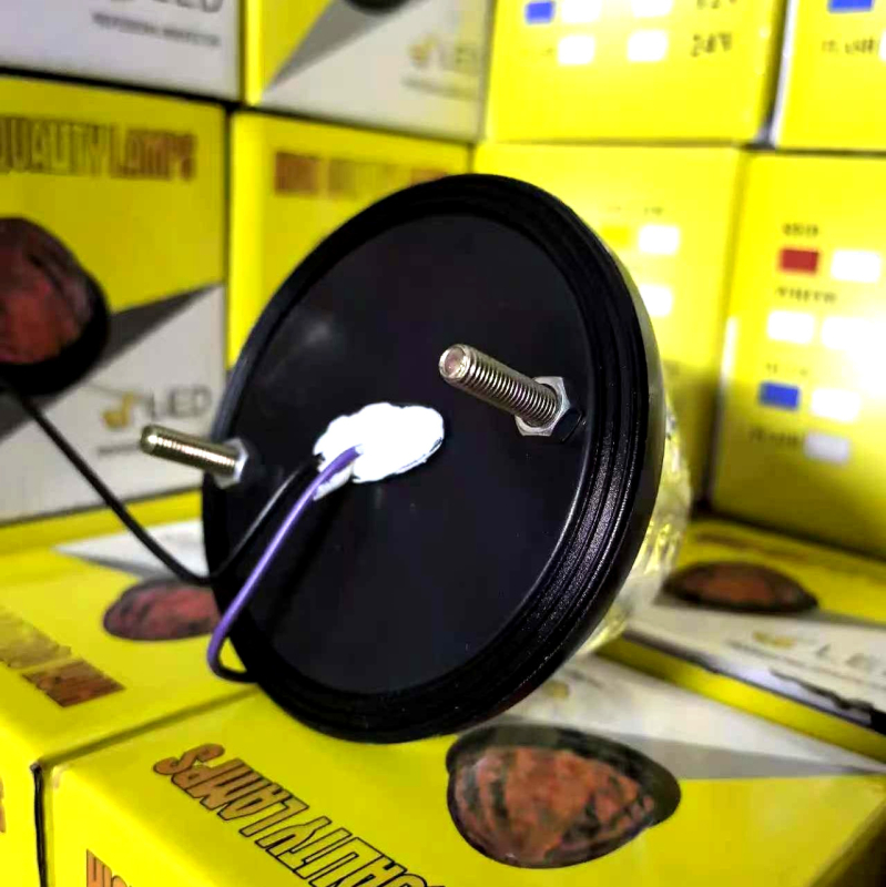 LED oldalsó fény kamionhoz | 12-24V, műanyag + LED, márka Double