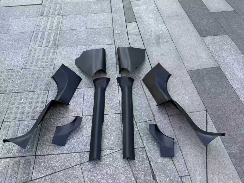 Tesla Model Y durvju sliekšņa aizsargs - 2019–2024, automātiskā transmisija