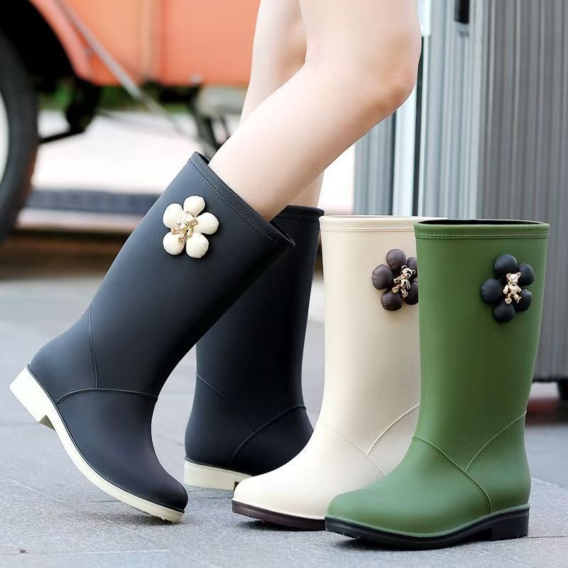 Sieviešu lietus zābaki ar augstu augšdaļu, PVC, ziedu raksts, slip-on, zems papēdis 1-3 cm