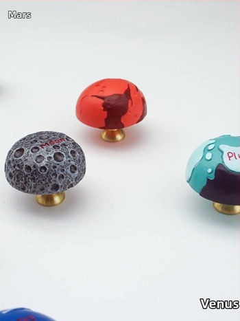 Ladinių rankenėlė su vienu skylute, kūrybinio karikatūros planeto dizaino vaikų kambaryje, tinkama drabužinei, knygų lentynai ir batų spintai