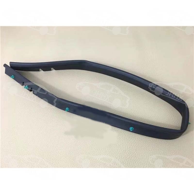 Variklio dangčio tarpiklis Fit/Jazz 2003–2008 – guminis tarpiklis priekinio dangčio kraštui