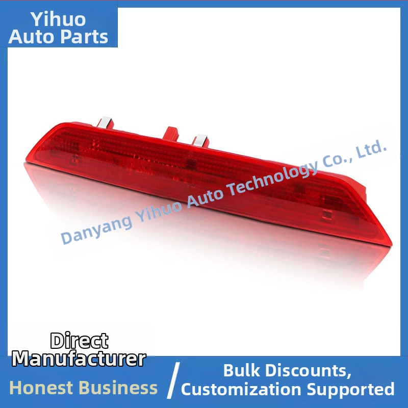 Kõrgtasemeline pidurivalgust Ford Transitile 2015–2023, BK3Z-13466-C / BK3Z-13466-A, 12V, 12W