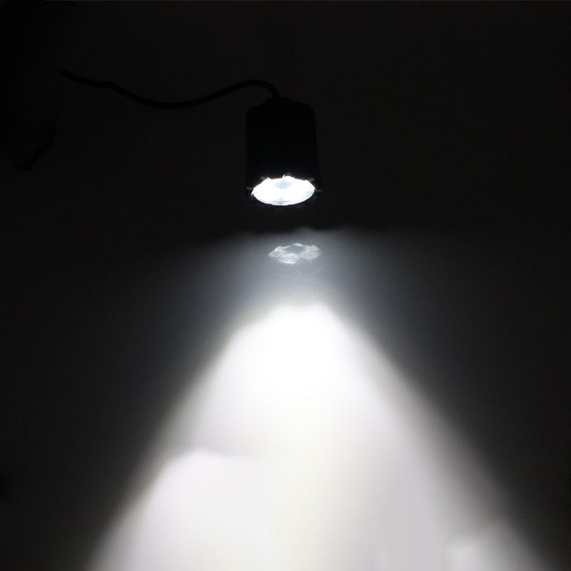 Far LED pentru vehicule, 60W, CREE LED, 12-80V, 3500LM, IP68
