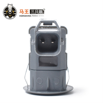 MR587688 Atpakaļgaitas radara sensors Mitsubishi Outlander, Grandis un Pajero – 4 sensori, 12V, displejs uz oriģinālā instrumentu paneļa