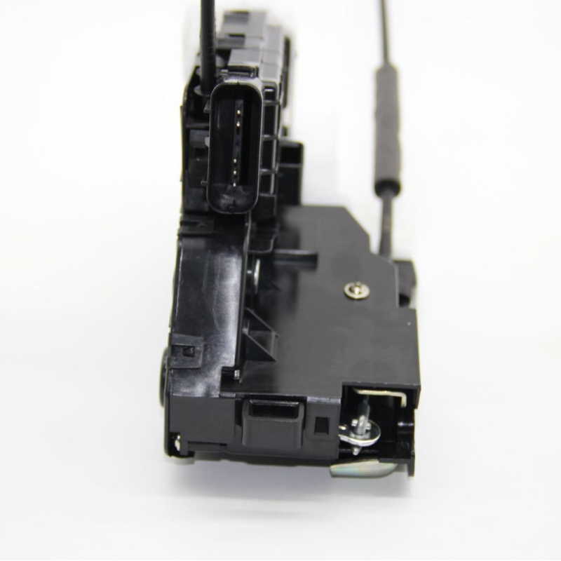 81410D3000 Centrālais durvju aktuators Hyundai Tucson, 12V, plastmasa un metāls, 0.25 kg