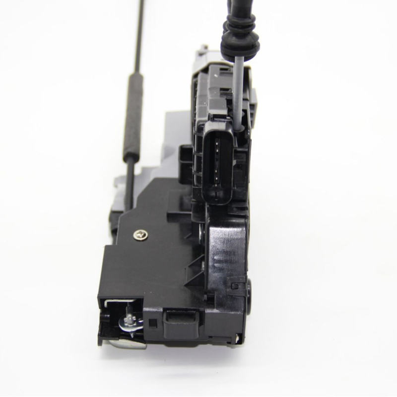 81320-D7500 Hyundai Tucson durvju slēdzēja aktuators – 12V, centrālais slēdzējs, plastmasa un metāls