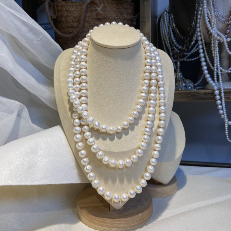 Αλυσίδα μαργαριριών για πουλόβερ, μακρύ κολιέ • Υλικό: Μαργαριτάρια • Γεωμετρικός σχεδιασμός • Γυναικεία μόδα