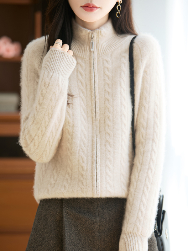 Vilnos kardiganas su puse aukštu kaklu, laisvas kirpimas, užtrauktukas, 95% vilna