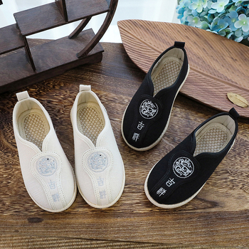 Παιδικά Παραδοσιακά Παπούτσια από Ύφασμα – Άνω από Βαμβακερό Ύφασμα, Κεντημένο Μοτίβο Ζώων, Καουτσούκ Σόλα, Αναπνεόμενα, Ρετρό Κινέζικο Στυλ