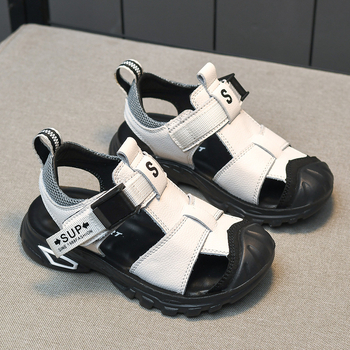 Zēnu pludmales kurpes | Augšējā daļa: liellopa split āda | Zole: poliuretāns | Aizvērums ar Velcro