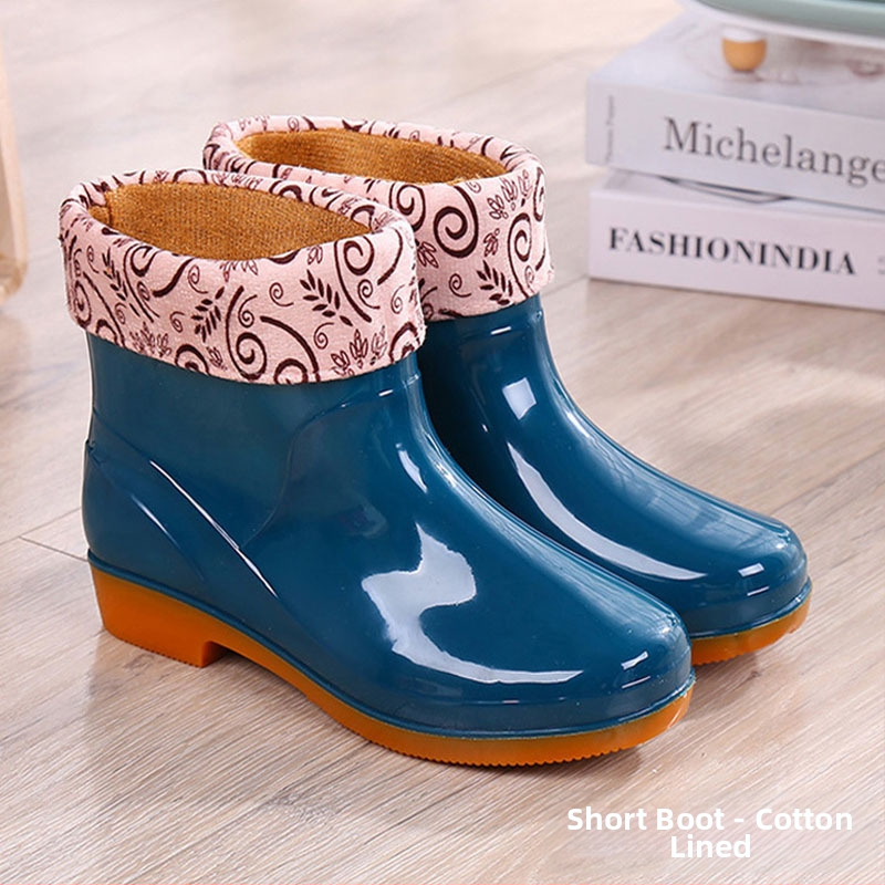 Sievietēm PVC lietus zābaki, zemā garuma zābaki, zems papēdis 1–3 cm, vienkrāsainas, visu sezonu