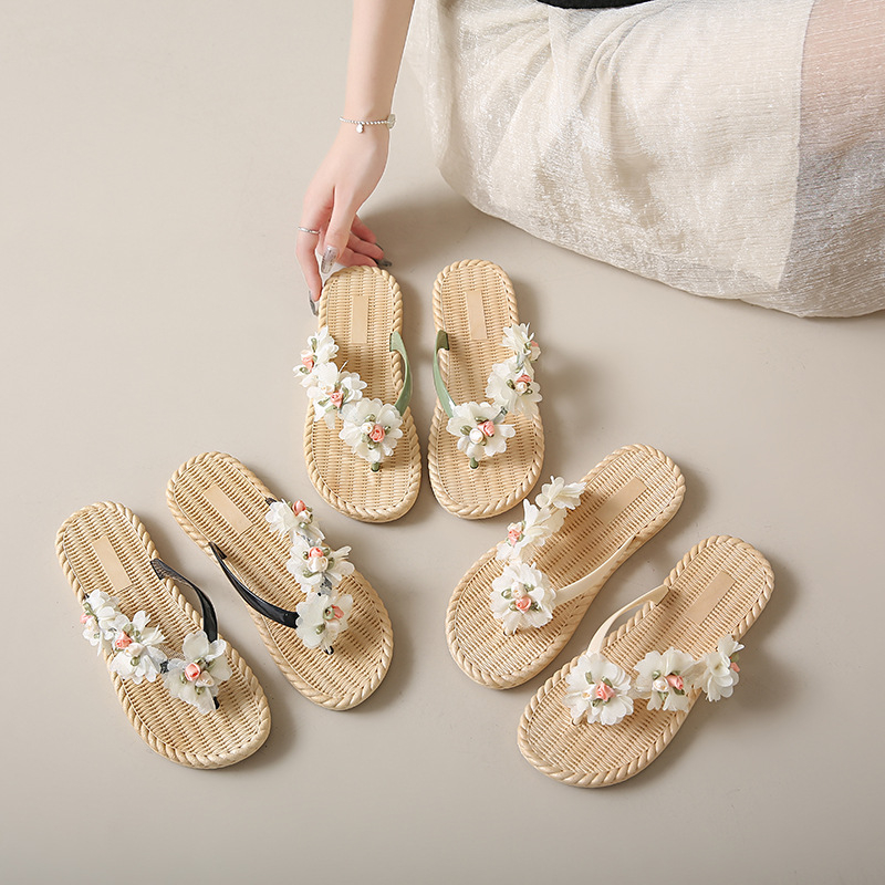 Ženske PVC japanke s floralnim uzorkom, protuklizne i otporne na habanje, otvorenim prstima, ravna potplata, plažne sandale, debljina potplata 0–3 cm