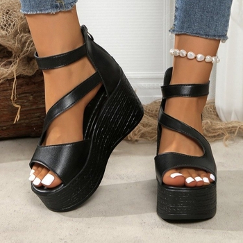 Дамски сандали с носче във формата на риба, клиновиден ток 8–10 см, еластична лента, заден цип, горна част от суперфибър