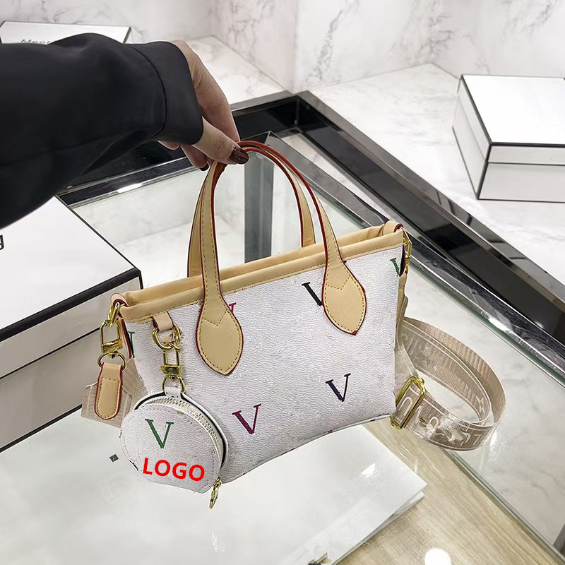 Geantă de umăr în stil street fashion, din PU, formă bucket, închidere cu fermoar, curea simplă