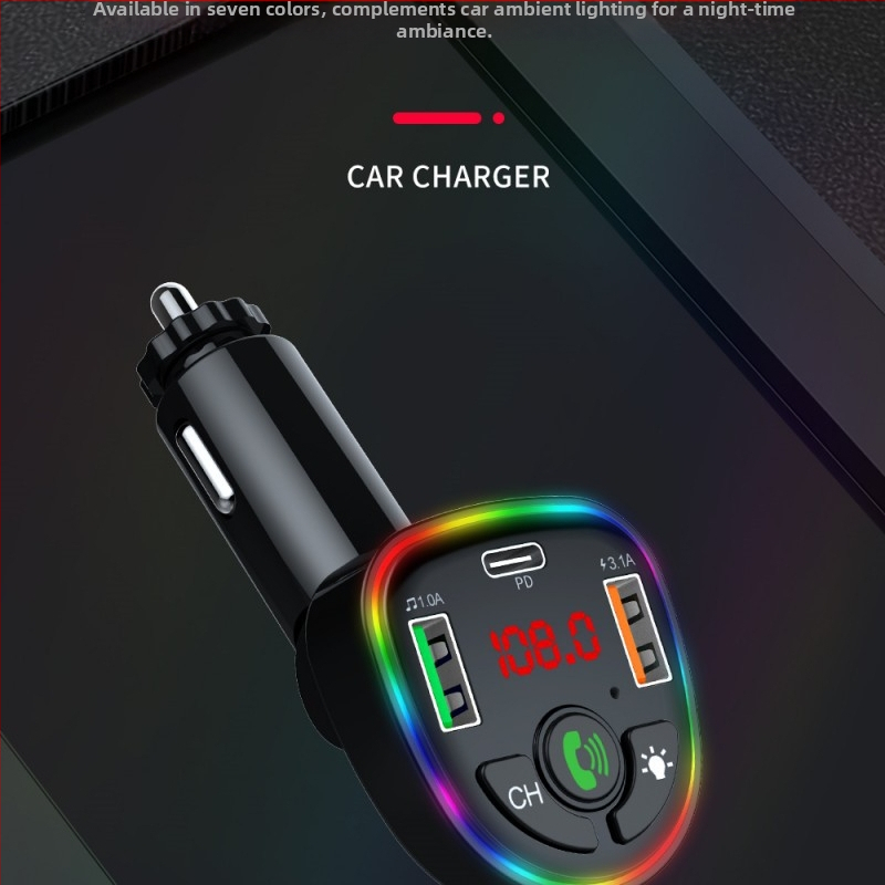 Auto laadija kiirlaadimise ja pinge mõõtmisega, sisend 12V/24V, FM-transmitter ja Bluetooth MP3-mängija