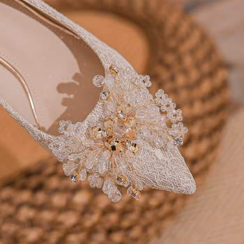 Esküvői magas sarkú cipő (hegyes orr, 6–8 cm sark, mikroszálas felsőrész, gumírozott talp, PINHZI)