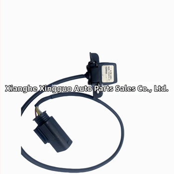 Камера за задно виждане за IX35 — модели 95790-2Z011/2Z012/2Z010; Съвместимост: IX35; Захранване: 12V; Автоматично регулиране на ъгъла; Корпус: пластмаса + желязо