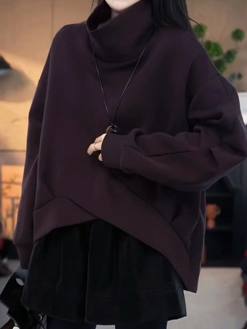 Ženski dukserica s kapuljom i visokim ovratnikom, udoban kroj, dugi rukavi, srednja duljina, zima 2025