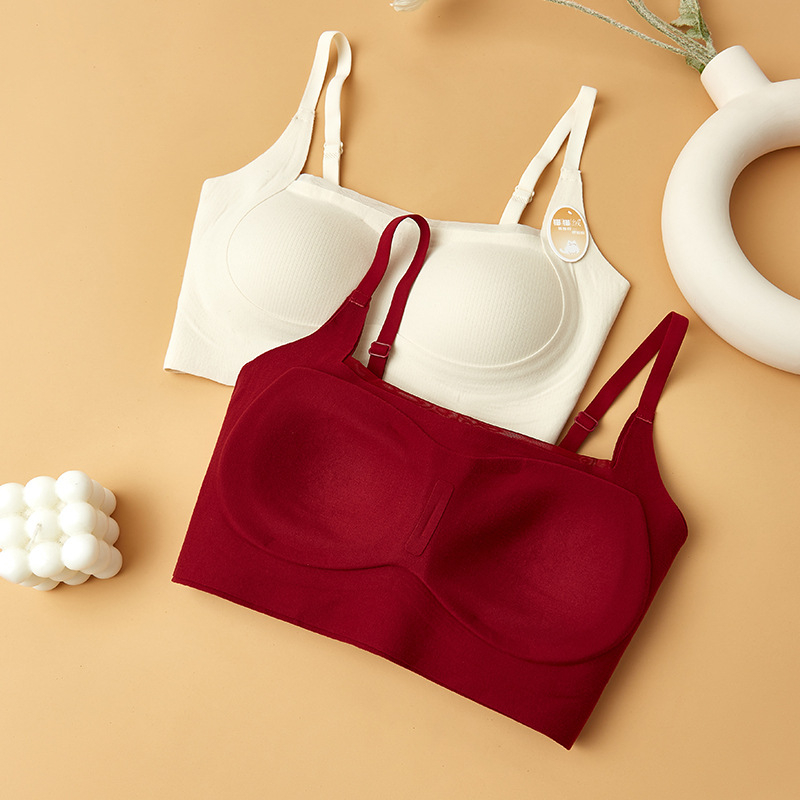 Nailoninė bandeau liemenėlė be petnešėlių, be siūlių, su plonai formuotais kaušeliais ir push-up palaikymu