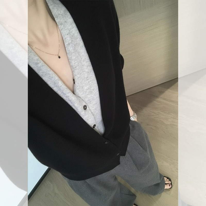 Ženski kašmir kardigan-kaput s lažnim dvodijelnim dizajnom, uski kroj, V izrez, dugi rukav, Zima 2025