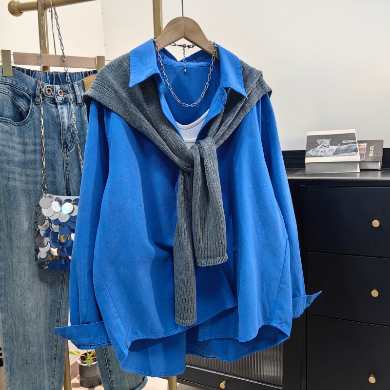 Proljetno-jesenski novi model: široka jednobojna košulja s šalom – dvodijelni set, elegantan gradski stil