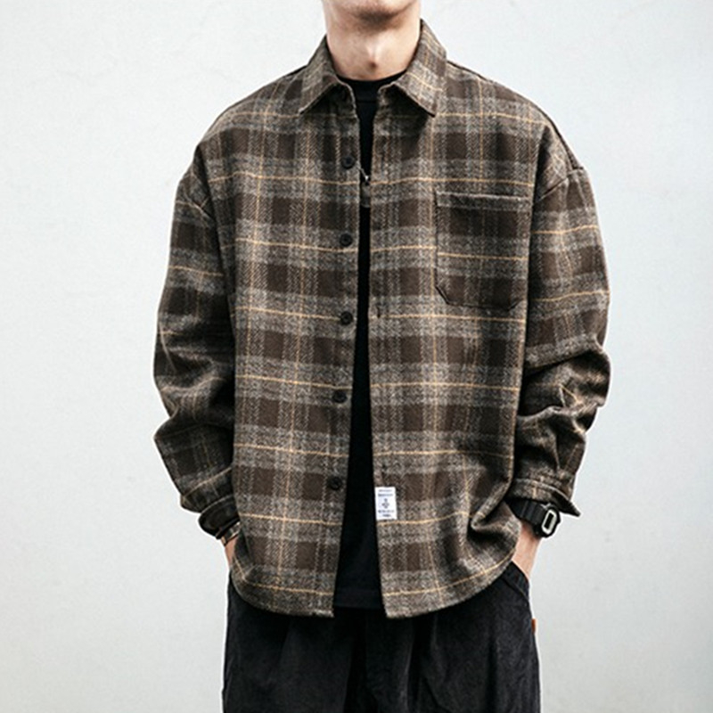 Virágmintás ing, reveres gallér, hosszú ujjú, lazább szabás, 96% poliészter fő anyag