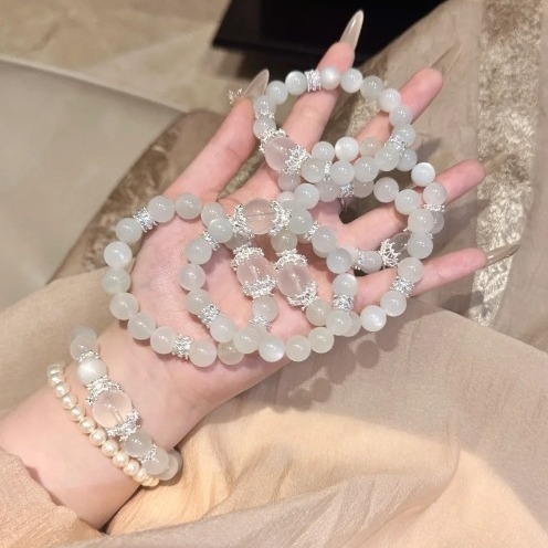 Ženski bakreni narukvica, svestran stil, ručni nakit, podrijetlo Yiwu, zima 2024 (Materijal: Bakar; Stil: Ženski, Svestran; Kategorija proizvoda: Ručni nakit; Podrijetlo: Yiwu; Sezona: Zima 2024)