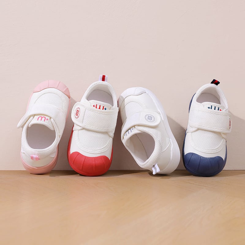 Gyermekek canvas cipő Velcro-zárással, beltéri csúszásmentes gumitalppal, felső rész vászon, EVA talpbetét, pamut bélés, légáteresztő, hímzett