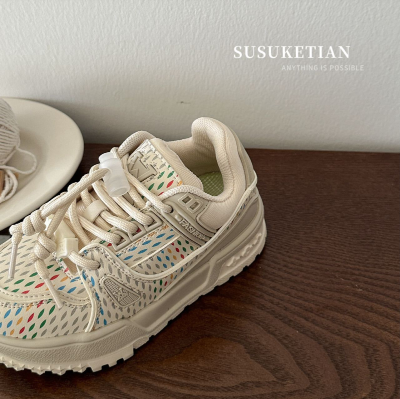 Bērnu sporta kurpes ar bieza zoli un V-Board, priekšā šņorējums, augšējais materiāls: Super Fiber Leather, zole: gumija, elpojošas