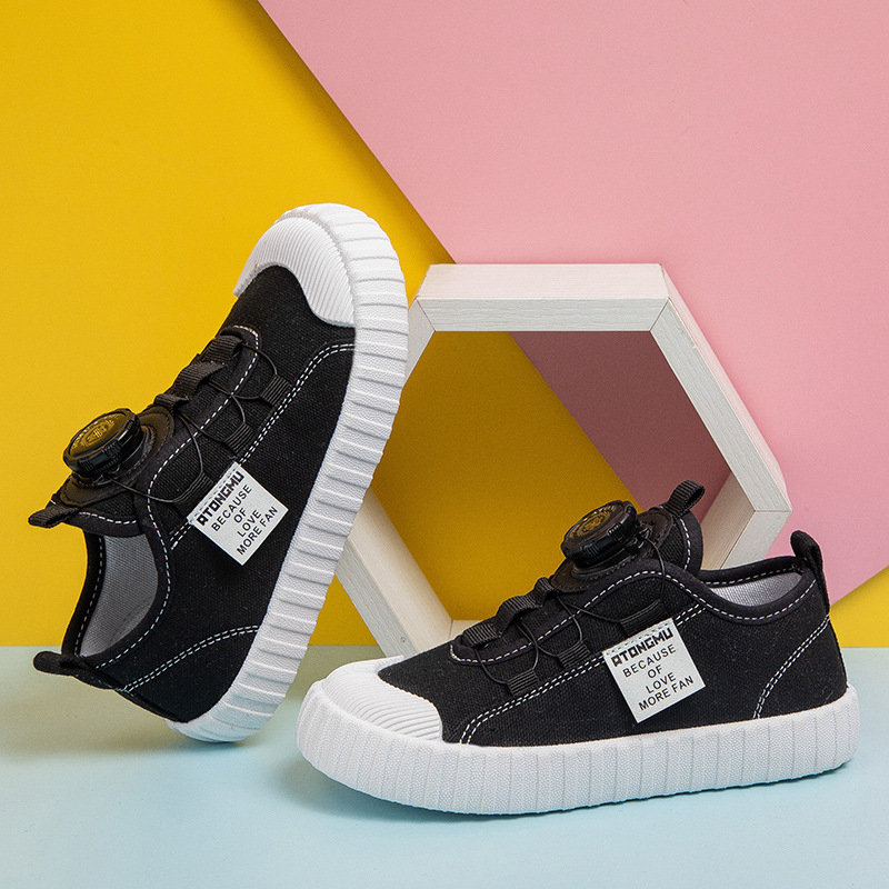 Gyermekeknek készült légáteresztő vászoncipő, minden évszakra, forgó gombos zárás, gumitalp, vászon felsőrész